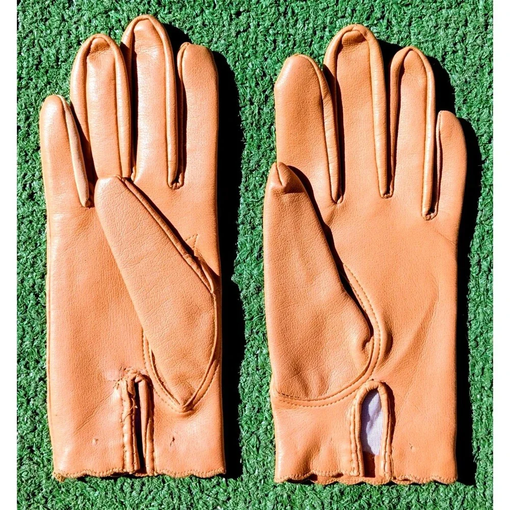1960's Caramel Brown Vintage PINHOLES Petite Small Faux Leather Gloves Pair GUC